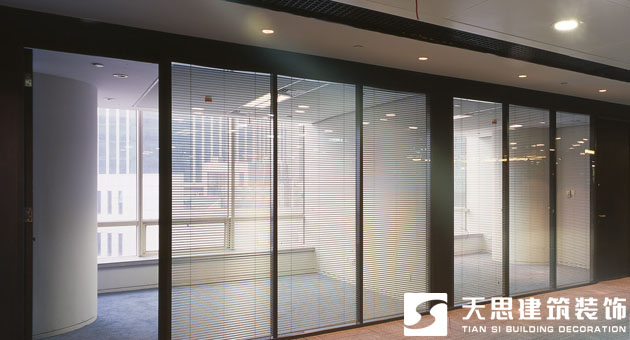<a href=http://guoruitong.com/ target=_blank class=infotextkey>合肥辦公室裝修</a>玻璃
